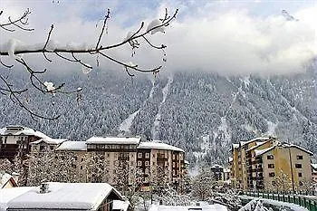 Pierre & Le Chamois Blanc Apart Otel