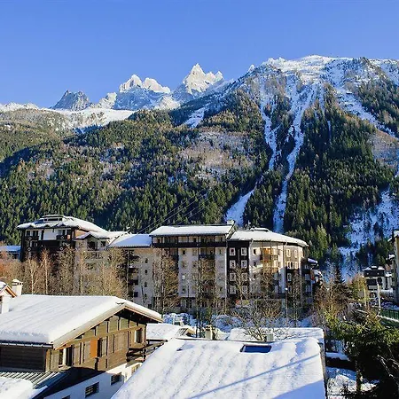 Pierre & Le Chamois Blanc Aparthotel